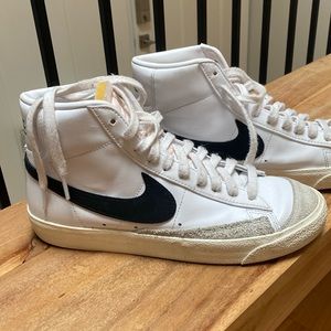 Nike high top